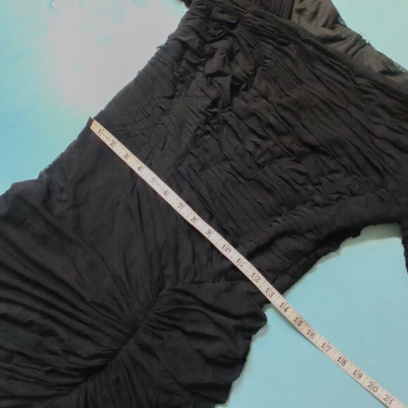 Tadashi Shoji Black Draped Mesh Asymmetrical Neckline Formal Gown Size Large - Picture 7 of 10